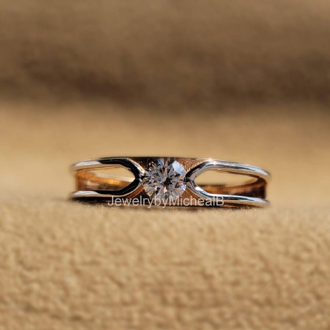 Round Cut Lab Grown Diamond Wedding Band, 14K Gold Minimalist Ring ...