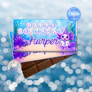 Puede incluir: Una envoltura rectangular de chocolate con una escena submarina, un ajolote morado con un gorro de fiesta y una camiseta con el número 3. El texto dice Happy Birthday Harper en letras de burbuja. Una insignia azul dice Edit in Canva 4x6 inch.
