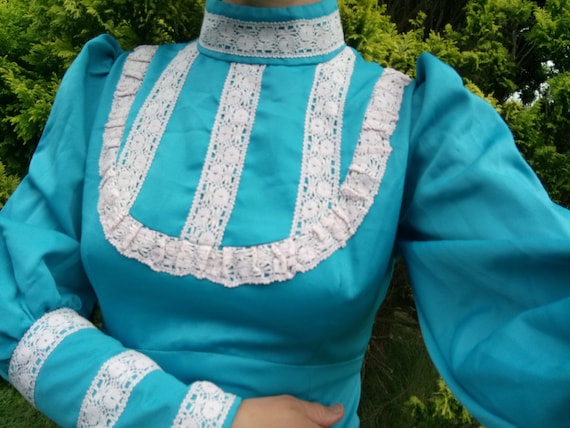 Vintage prairie dress
