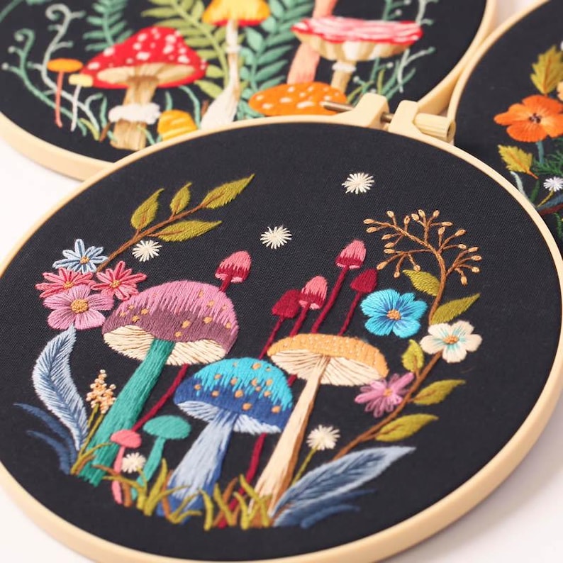 embroidery kit,hand embroidery,hoop art,craft kit,embroidery art,embroidery design,diy kit,embroidery floss,beginner embroidery,wall art,wall decor,embroidery tutorial,embroidery