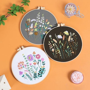 Floral beginner Embroidery Kit Set of 3, Beginner Embroidery kit, embroidery kit cross stitch, Hand Embroidery Kit, Needlepoint, DIY Craft