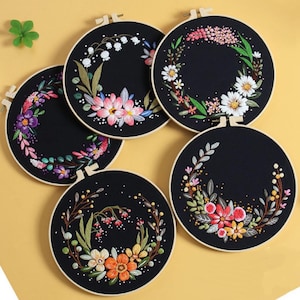Embroidery Kit For Beginner | Modern Crewel Embroidery Kit with Pattern | Floral Embroidery Full Kit with Needlepoint Hoop| DIY Craft Kit