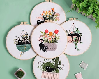 Cat Embroidery Kit beginner, Beginner Embroidery kit, Modern embroidery kit cross stitch, Hand Embroidery Kit, Needlepoint, DIY Craft Kit