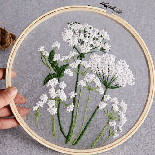 Daisy Embroidery Kit for Beginner Modern Embroidery Kit With Etsy