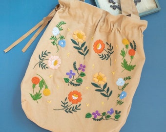Bolsa de bordado DIY/ Bolsa ecológica reutilizable para principiantes/ Kit de bordado para principiantes, punto de cruz/ Kit completo de bordado con bastidor/
