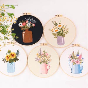 Embroidery Kit For Beginner | Modern Crewel Embroidery Kit with Pattern | Floral Embroidery Full Kit with Needlepoint Hoop| DIY Craft Kit