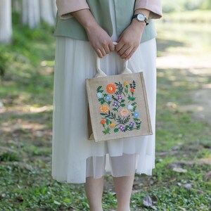 DIY-Sticktasche | Wiederverwendbare Öko-Tasche für Anfänger | Stickset für Anfänger, Kreuzstich | Komplettes Stickset mit Stickrahmen Bild 5