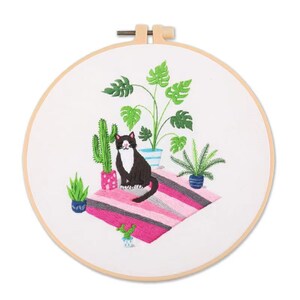 Cat Embroidery Kit For Beginner | Modern Embroidery Kit with Pattern |Embroidery Full Kit with Needlepoint Hoop| DIY Craft Kit