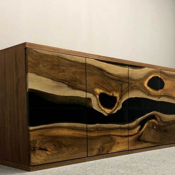 Splendide Buffet réalisé artisanalement en bois massif et résine