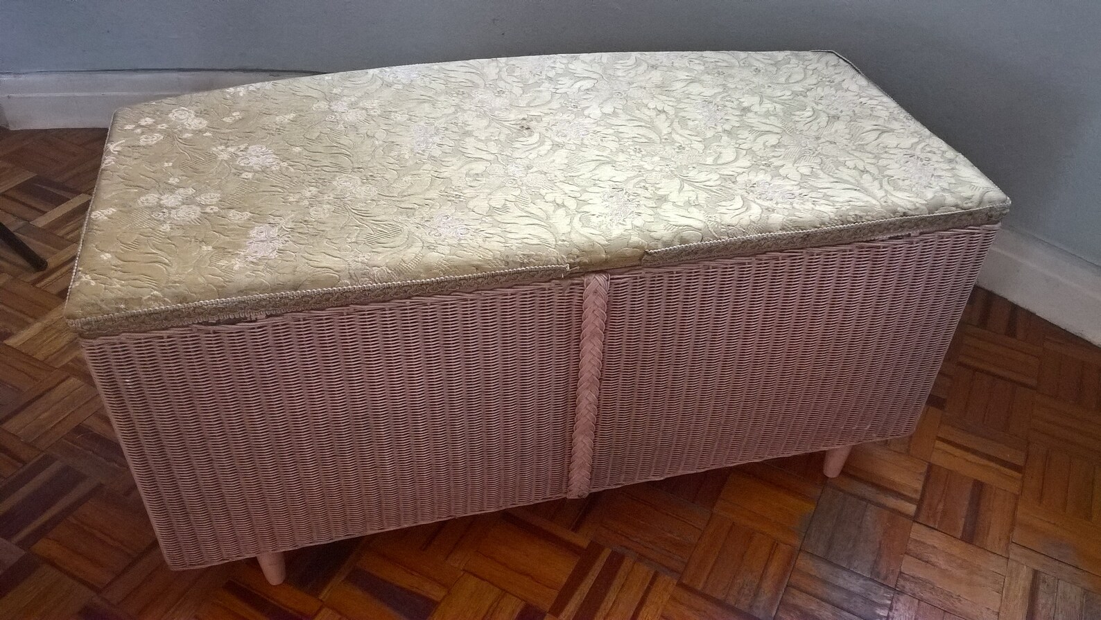 Vintage Lloyd Loom 'Lusty' Ottoman Etsy