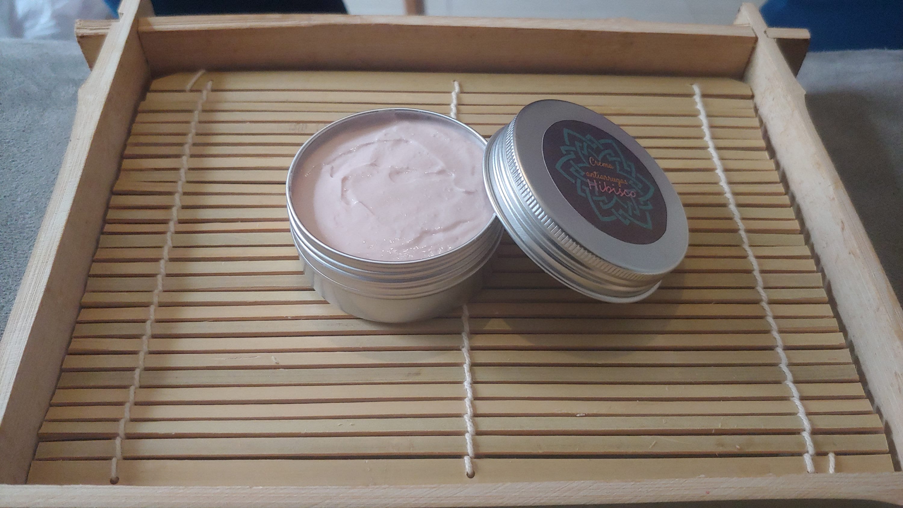 Hibiscus anti-wrinkle cream
