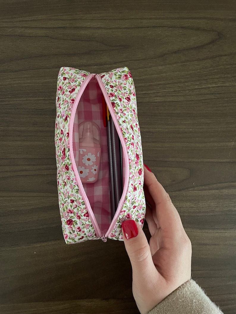 Pink & Red Floral Makeup Bag Pencil Case 17x6x6 cm