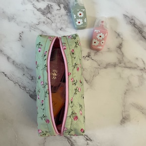 Green Rosebud Makeup Bag Pencil Case 17x6x6 cm