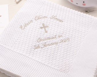 Couverture de bébé à rayures blanches et lune caramel pour le baptême et le baptême, option de personnalisation dans le coin avec croix gothique, nom et date