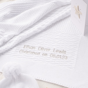 Cobertor de bebê listrado com padrão branco Toffee Moon para batizado, batismo, cobertor de bebê personalizado com nome e data bordados