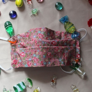 COTTON FACE MASK, Holiday Face Mask, Travel Face Mask, Reusable Face Mask, Adjustable Two Layer Face Mask, Cloth Face Mask, Floral Face Mask