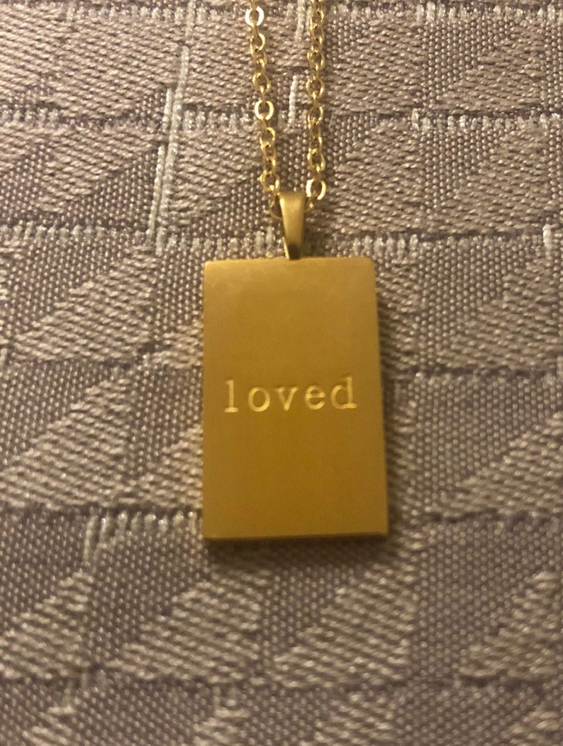 Love motto pendants, engraved pendant, personalised pendant