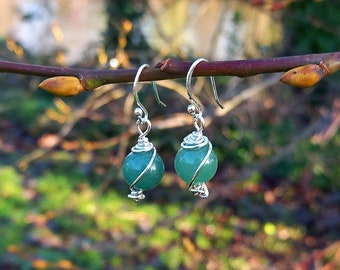 Green aventurine earrings, sterling silver earrings, small green drop earrings, simple dangle earrings for everyday wear, gift for women