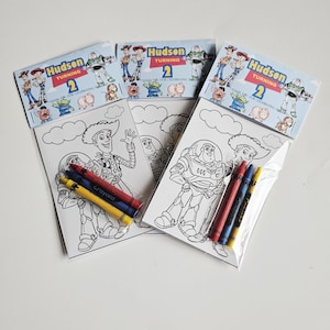 Recuerdos de fiesta de Toy Story, Mini hojas para colorear y crayones, Dos recuerdos de fiesta de "Infinito y más allá", Bolsa personalizada de recuerdos de fiesta de Toy Story imagen 12