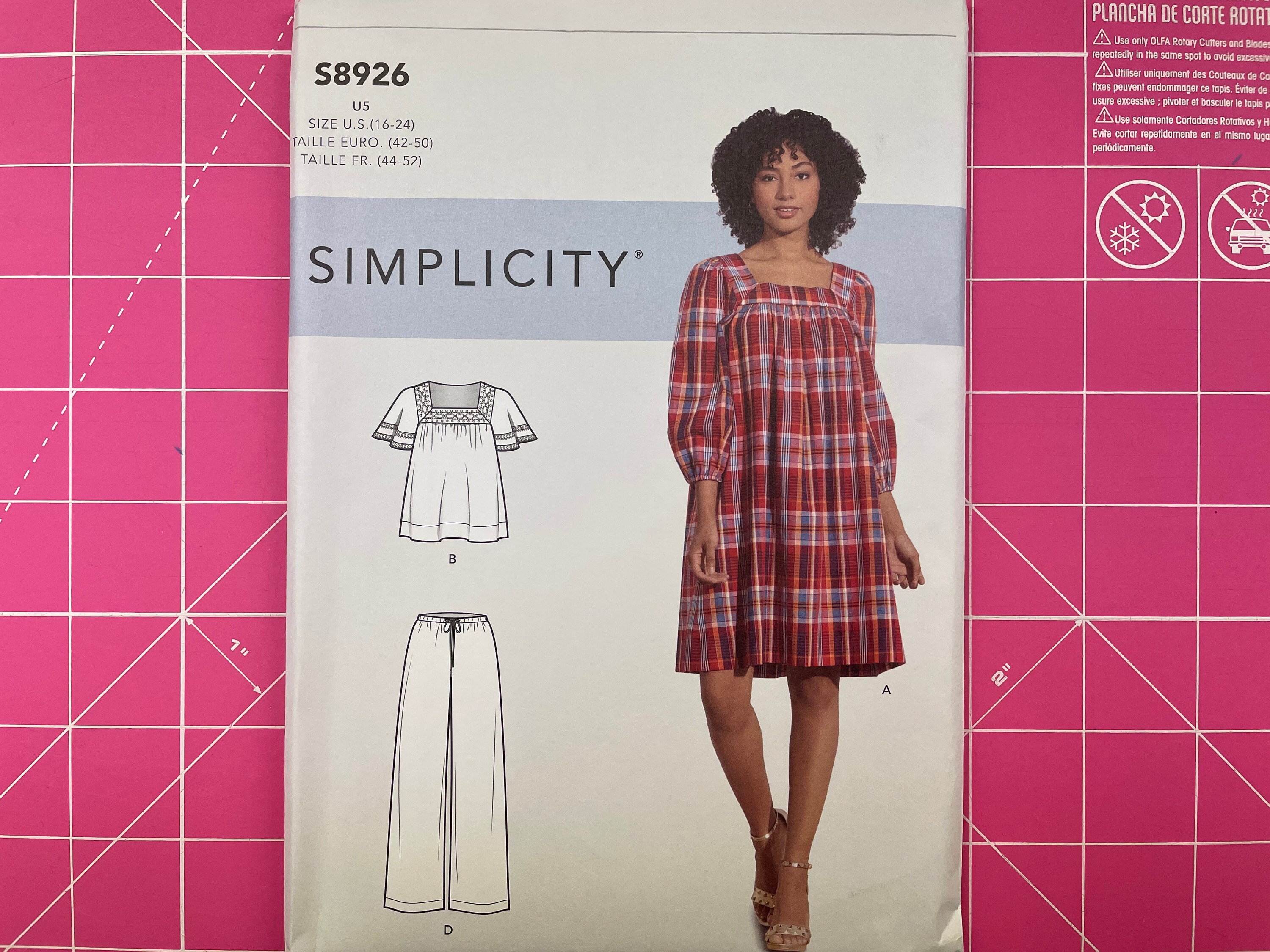 NEW SIMPLICITY SEW PATTERN S8926 MISSES DRESS TOP & PANTS Sz 6-8-10-12-14 UNCUT NEW SIMPLICITY SEW PATTERN S8926 MISSES DRESS TOP & PANTS Sz 6-8-10-12-14 UNCUT