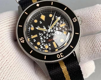 Personalisierte 40 mm Ghost Hand Leucht-Armbanduhr / Retro Armbanduhr, mechanisches NH35-Logo, ein einzigartiges und geheimnisvolles Geschenk für Männer