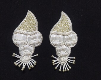 2 Pieces Indian Silver Color Floral Beaded Design Patch Applique Used in Different Designing in Multi Artifacts