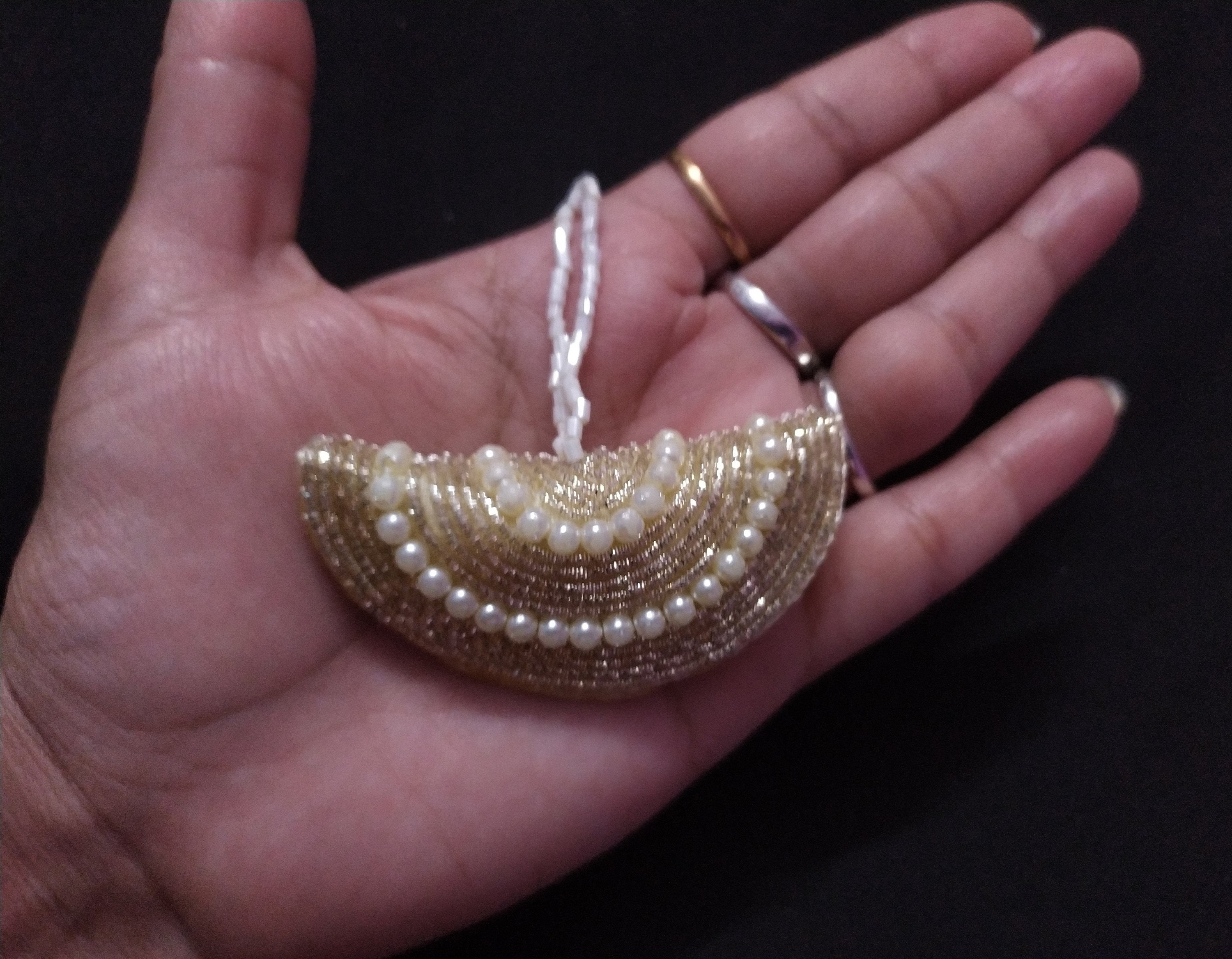 Este es un par de crema y color blanco decorativo hecho a mano | Etsy