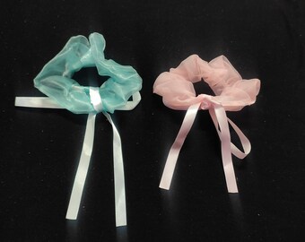 This is Indian Handmade Pink And Blue Colour Net Fabric Scrunchies Band ,Hair Accessories ,Hair Grip, Hair Tie Band , Costume Hair Band .