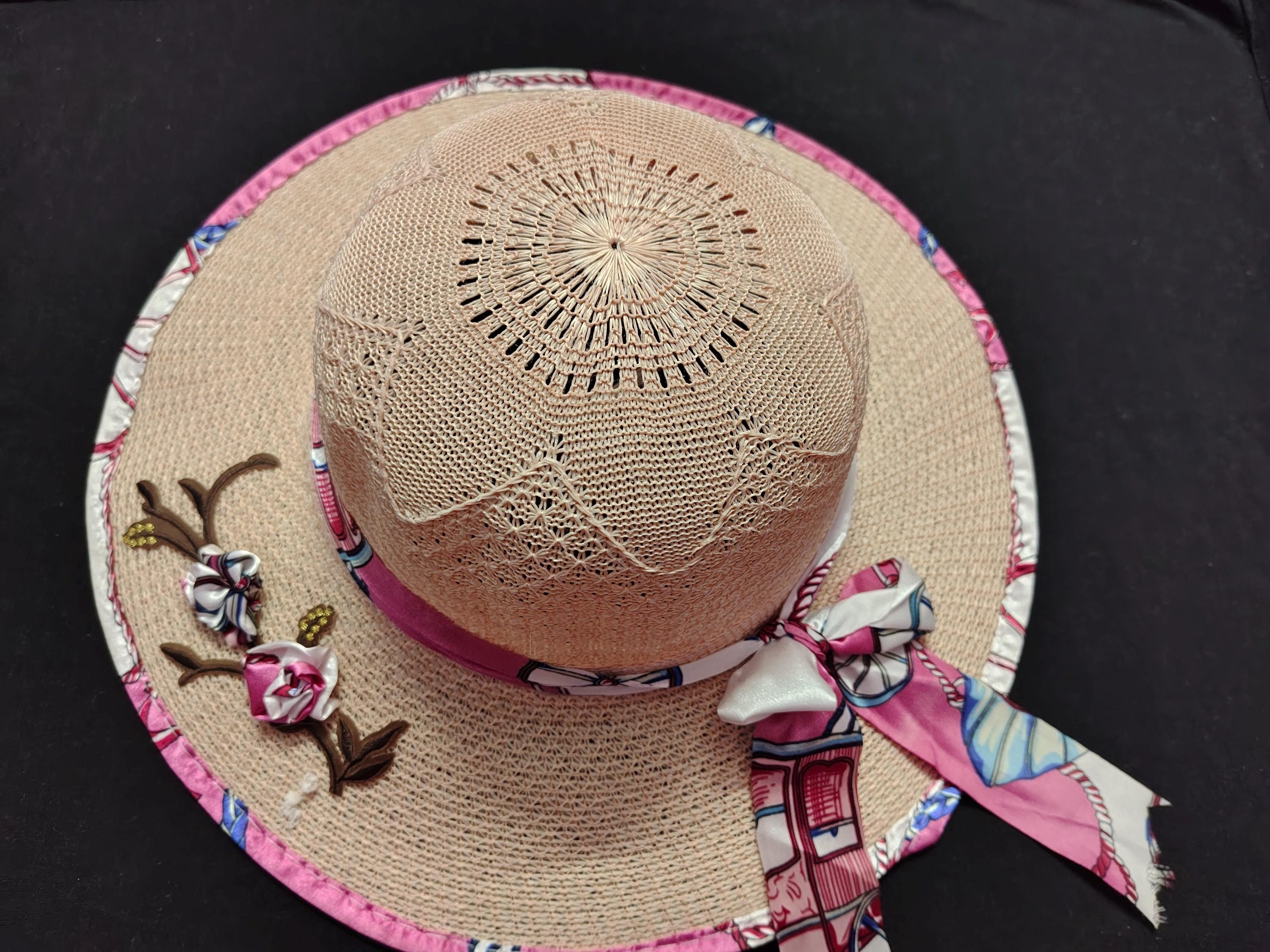 Elegant Cream Wide-Brim Hat with Pink Floral Accent Vintage Early 1940s Pink Roses Wide Brim Hat - Raleigh Vintage main image 4
