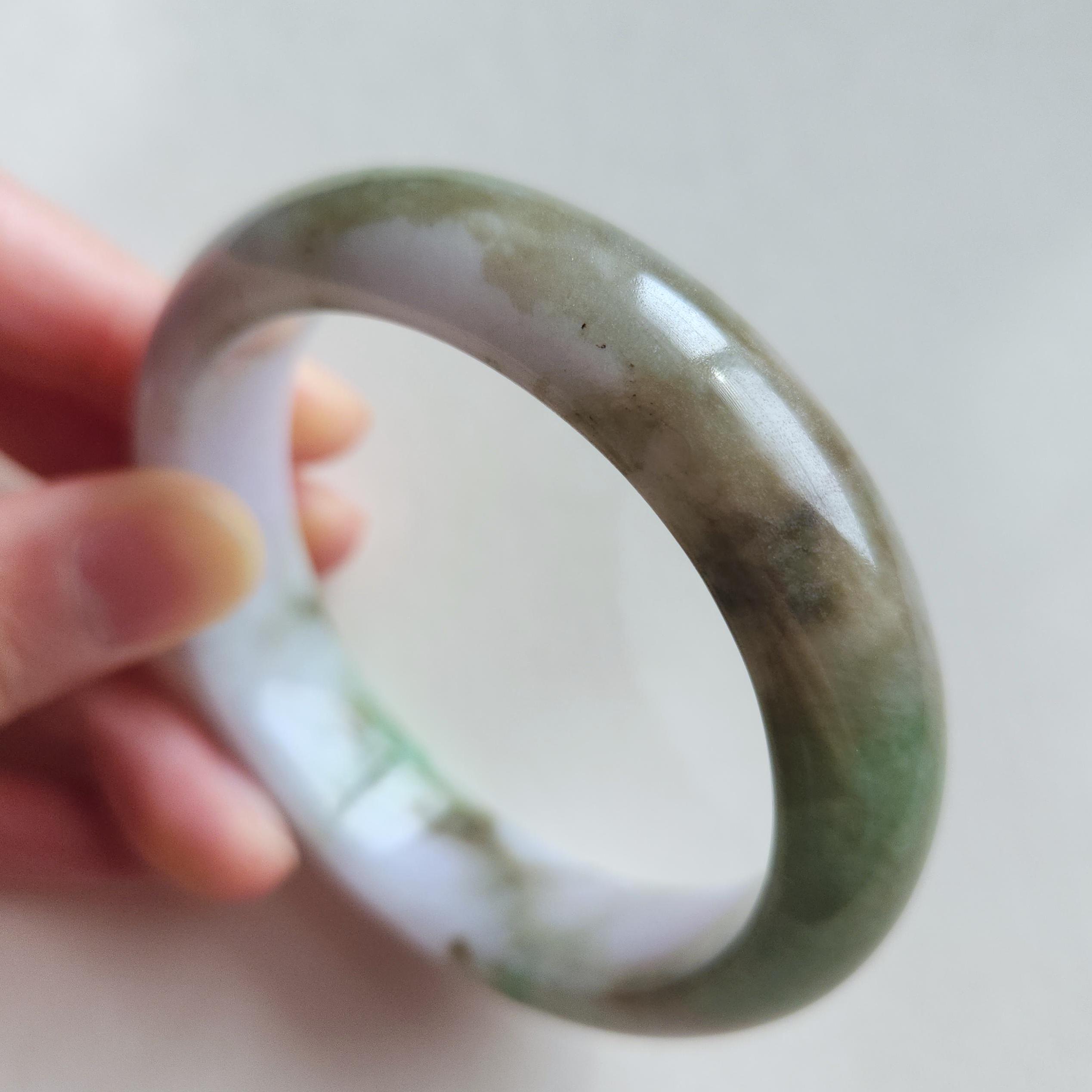 54mm グリーンラベンダー グレードA 翡翠バングル 天然ビルマ翡翠 春色 