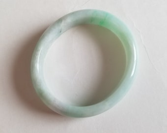 54.7*48.2mm For 52 52.5 Sweet Green Untreated 100% Natural Grade A Jadeite Genuine Burmese Jade Oval Bangle (Heavy Flaws)