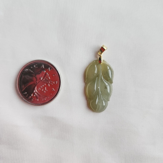 高級アイシーグレードA翡翠ペンダント 100%天然本ビルマ翡翠