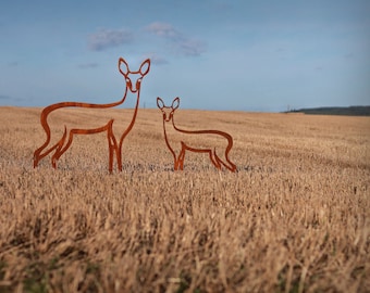 Deer and Fawn Sculpture - Roe Deer with Fawn Sculpture Rust Patina - Animal Garden Sculpture - Wildlife Sculpture - Garden Sculpture