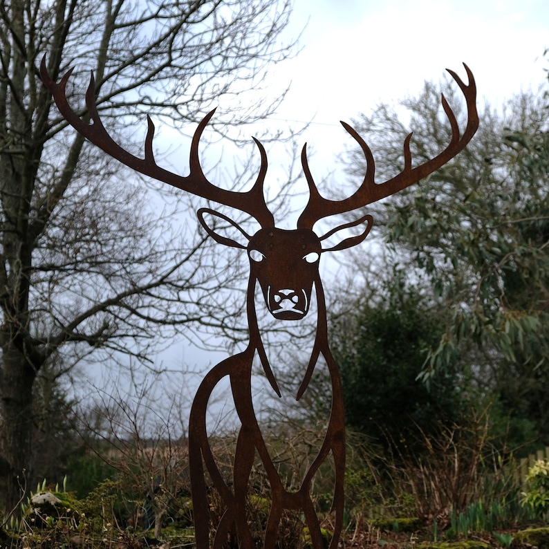 Stag art sculpture. Metal Art Work. Scottish Highlands. Royal Stag. Metal Garden Art. Garden Sculptures. Animal Garden Art