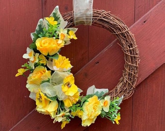 Yellow Spring Country Wreath