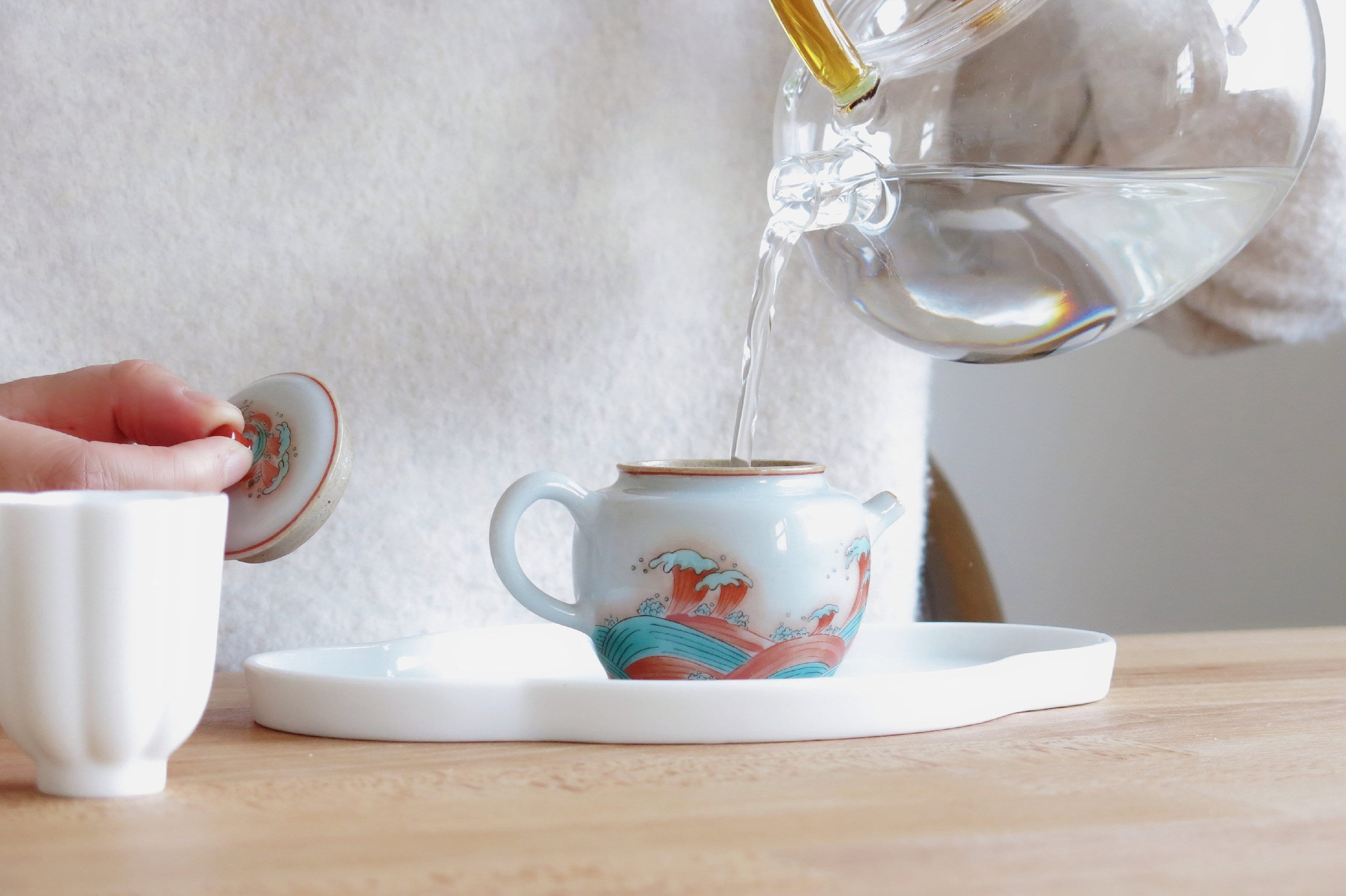 Hand-Painted Water Wave Teapot
