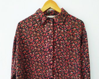 Vintage Cottage Kraft lightweight blouse with appliques