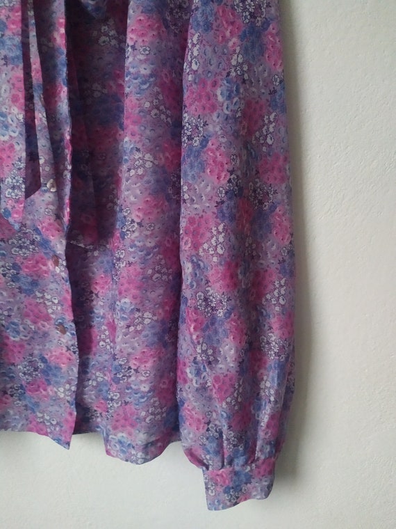 Vintage 1960s/1970s floral pattern blouse, purple… - image 4