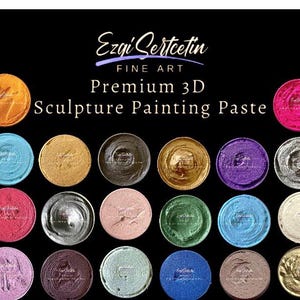 Może przedstawiać: Kolekcja okrągłych pojemników wypełnionych pastą rzeźbiarską Ezgi Sertcetin Fine Art Premium 3D Sculpture Painting Paste w różnych kolorach, w tym żółtym, zielonym, pomarańczowym, różowym, niebieskim, złotym, srebrnym, fioletowym, białym i brązowym.
