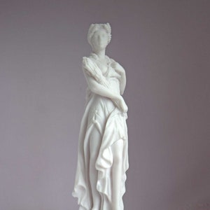 Demeter statue Greek Goddess made of Alabaster white 16cm-18cm