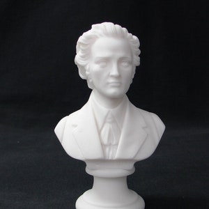Statue en buste de Frédéric Chopin en albâtre 16cm blanc