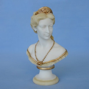 Empress Elisabeth of Austria bust (Sissi) 12cm gold