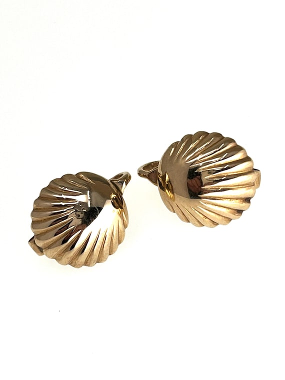 Estate Solid 14K Gold High Quality Shell Clip Ear… - image 1