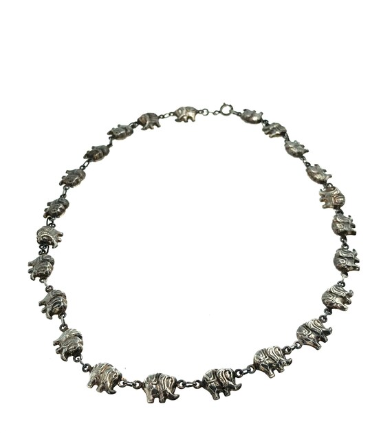 Elephant link best sale necklace