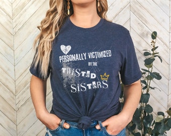 Persönlich Opfer von den Twisted Sisters offiziell lizenziertes Merch Sternzeichen Akademie Shirt Caroline Peckham und Susanne Valenti Tshirt