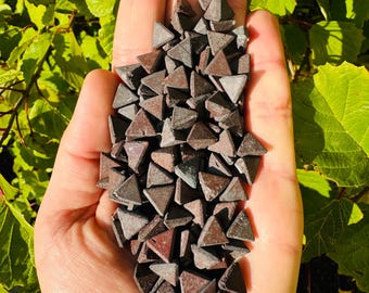 Zunyite - Tetrahedron - 1 Stone