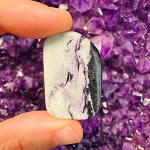 Kammererite - Flat Slice Slab - 1 Stone (Stone of Spiritual Development)