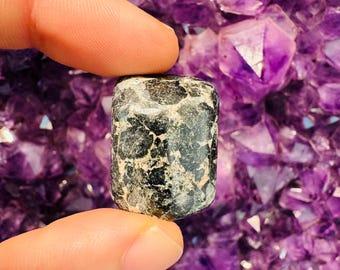 Stonehenge Preseli Bluestone - Tumbled - Large - 1 Stone