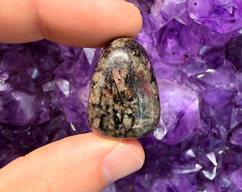 Svetyalite - Tumbled - 1 Stone