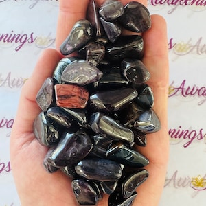 Sugilite + Bustamite + Richterite - Tumbled